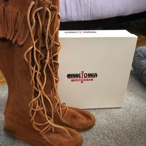 Lace up Knee high Minnetonka moccasin boots